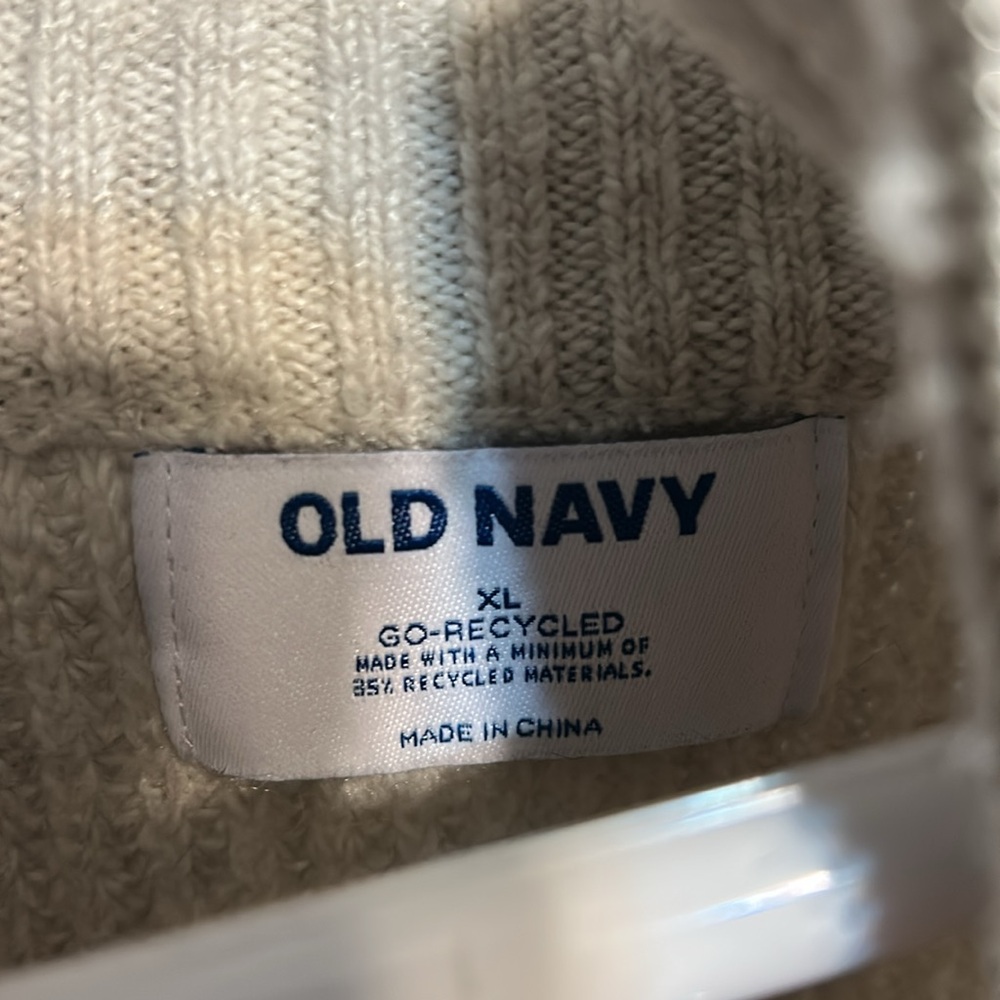 Old Navy off white sweater half zip XL - Picture 2 of 2